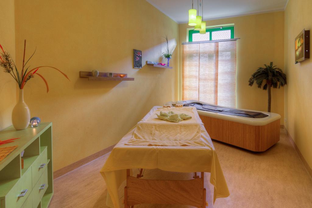 פרלברג Sport- & Vital-Resort Neuer Hennings Hof מראה חיצוני תמונה
